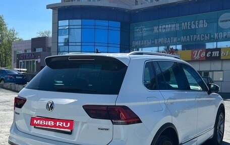 Volkswagen Tiguan II, 2018 год, 3 350 000 рублей, 3 фотография