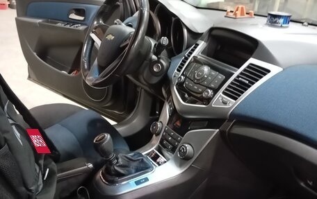 Chevrolet Cruze II, 2012 год, 733 000 рублей, 8 фотография
