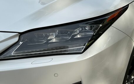 Lexus RX IV рестайлинг, 2018 год, 4 600 000 рублей, 8 фотография