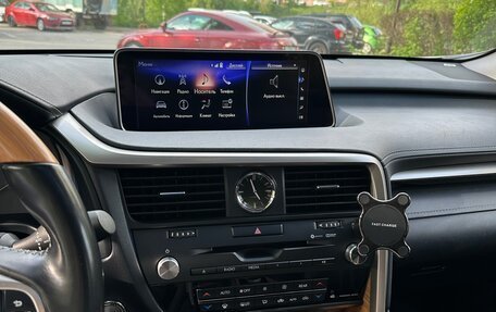 Lexus RX IV рестайлинг, 2018 год, 4 600 000 рублей, 14 фотография