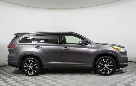 Toyota Highlander III, 2015 год, 2 799 000 рублей, 4 фотография