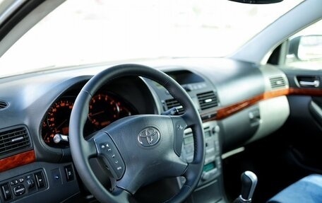 Toyota Avensis III рестайлинг, 2004 год, 599 000 рублей, 9 фотография