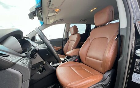 Hyundai Santa Fe III рестайлинг, 2017 год, 2 400 000 рублей, 13 фотография