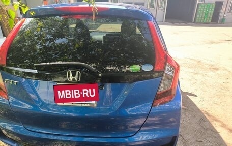 Honda Fit III, 2018 год, 1 035 000 рублей, 3 фотография