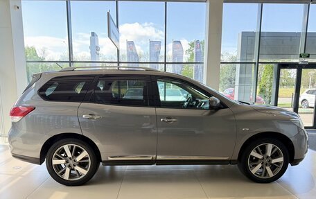 Nissan Pathfinder, 2014 год, 1 600 000 рублей, 4 фотография