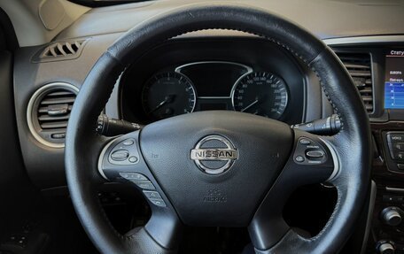 Nissan Pathfinder, 2014 год, 1 600 000 рублей, 13 фотография