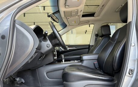 Nissan Pathfinder, 2014 год, 1 600 000 рублей, 10 фотография