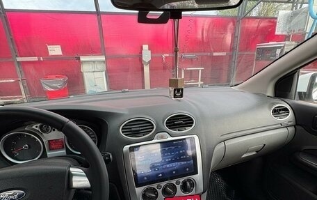 Ford Focus II рестайлинг, 2010 год, 550 000 рублей, 3 фотография