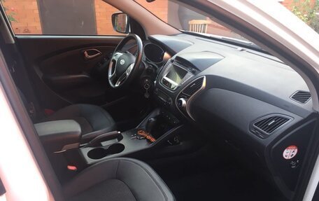 Hyundai ix35 I рестайлинг, 2012 год, 1 190 000 рублей, 12 фотография