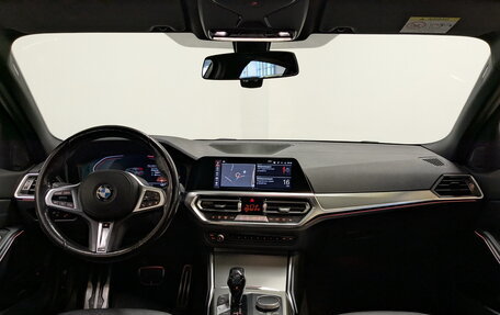 BMW 3 серия, 2021 год, 4 600 000 рублей, 14 фотография