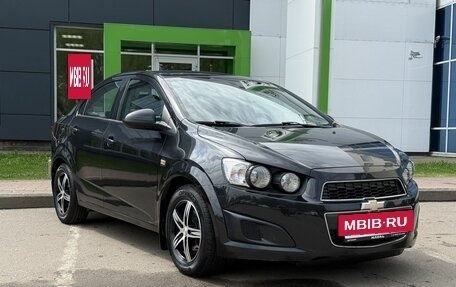 Chevrolet Aveo III, 2014 год, 899 000 рублей, 3 фотография