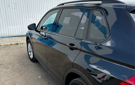 Volkswagen Tiguan II, 2019 год, 2 600 000 рублей, 8 фотография