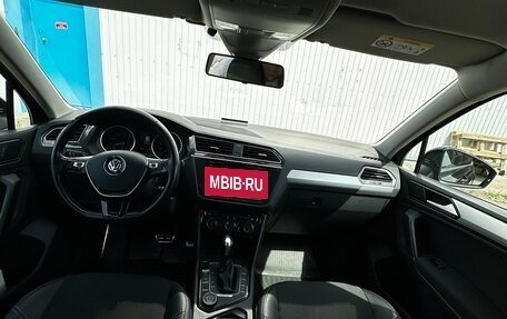 Volkswagen Tiguan II, 2019 год, 2 600 000 рублей, 4 фотография