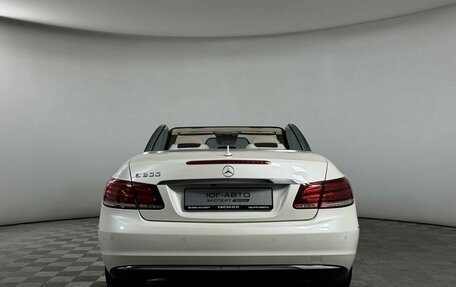 Mercedes-Benz E-Класс, 2014 год, 3 199 000 рублей, 25 фотография