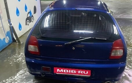 Mitsubishi Colt VI рестайлинг, 2002 год, 60 000 рублей, 8 фотография
