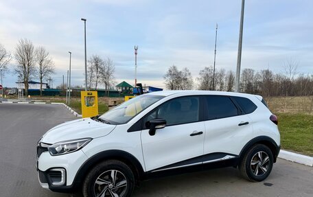 Renault Kaptur I рестайлинг, 2016 год, 1 450 000 рублей, 4 фотография