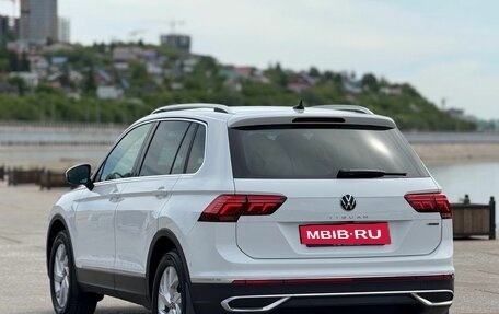 Volkswagen Tiguan II, 2021 год, 3 850 000 рублей, 20 фотография