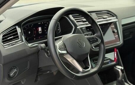 Volkswagen Tiguan II, 2021 год, 3 850 000 рублей, 30 фотография