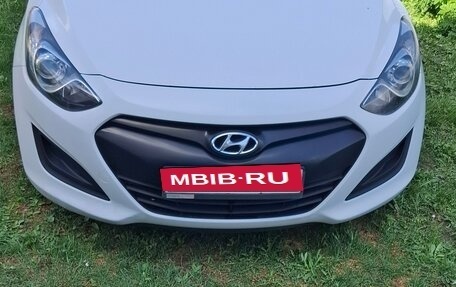 Hyundai i30 II рестайлинг, 2013 год, 850 000 рублей, 2 фотография