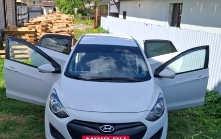 Hyundai i30 II рестайлинг, 2013 год, 850 000 рублей, 9 фотография