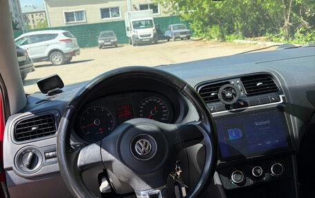 Volkswagen Polo VI (EU Market), 2013 год, 800 000 рублей, 6 фотография