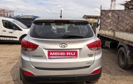 Hyundai Tucson III, 2011 год, 1 100 000 рублей, 4 фотография