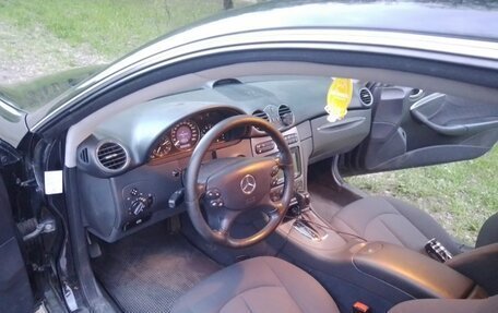 Mercedes-Benz CLK-Класс, 2004 год, 700 000 рублей, 5 фотография