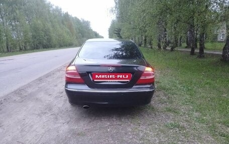 Mercedes-Benz CLK-Класс, 2004 год, 700 000 рублей, 7 фотография