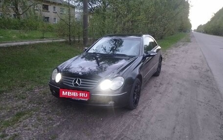 Mercedes-Benz CLK-Класс, 2004 год, 700 000 рублей, 2 фотография