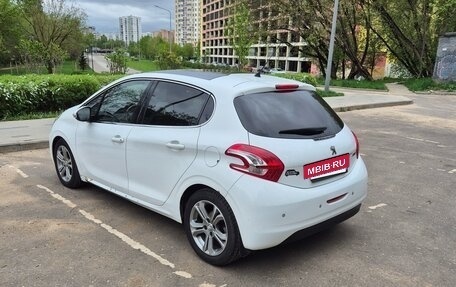 Peugeot 208 II, 2013 год, 550 000 рублей, 10 фотография