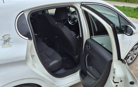 Peugeot 208 II, 2013 год, 550 000 рублей, 32 фотография