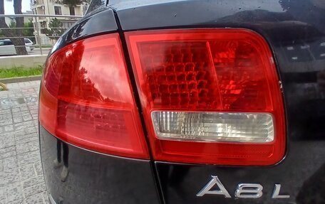 Audi A8, 2006 год, 850 000 рублей, 3 фотография