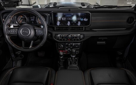 Jeep Wrangler, 2025 год, 17 750 000 рублей, 30 фотография