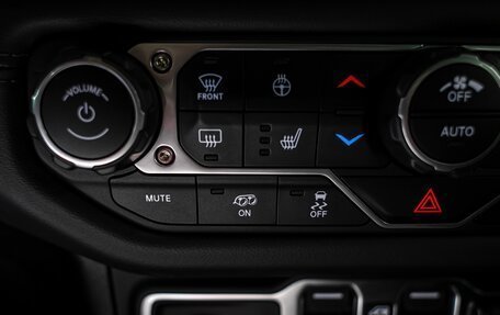 Jeep Wrangler, 2025 год, 17 750 000 рублей, 38 фотография