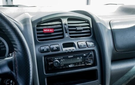 Hyundai Santa Fe III рестайлинг, 2005 год, 640 000 рублей, 20 фотография