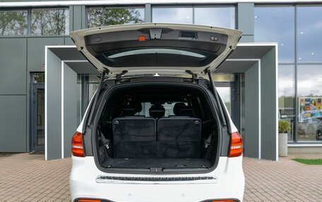 Mercedes-Benz GLS, 2017 год, 4 039 900 рублей, 28 фотография