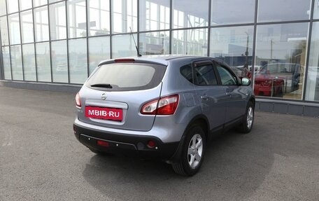 Nissan Qashqai, 2010 год, 940 000 рублей, 2 фотография