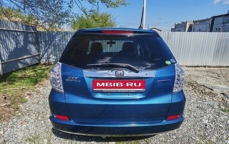 Honda Fit Shuttle I рестайлинг, 2012 год, 880 000 рублей, 3 фотография