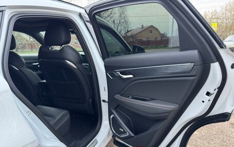 Geely Tugella FY11, 2022 год, 1 650 000 рублей, 10 фотография