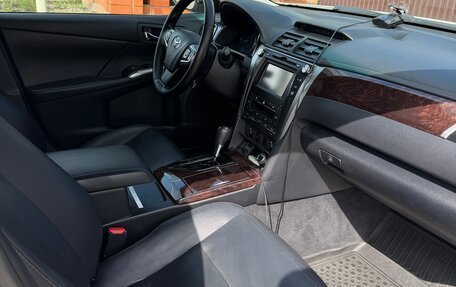 Toyota Camry, 2015 год, 2 150 000 рублей, 13 фотография