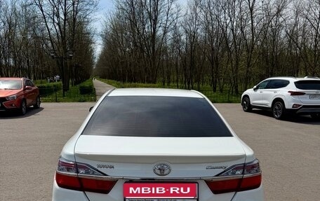 Toyota Camry, 2015 год, 2 150 000 рублей, 5 фотография