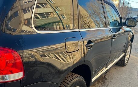 Volkswagen Touareg III, 2006 год, 850 000 рублей, 2 фотография
