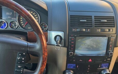 Volkswagen Touareg III, 2006 год, 850 000 рублей, 10 фотография