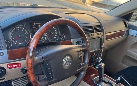 Volkswagen Touareg III, 2006 год, 850 000 рублей, 9 фотография