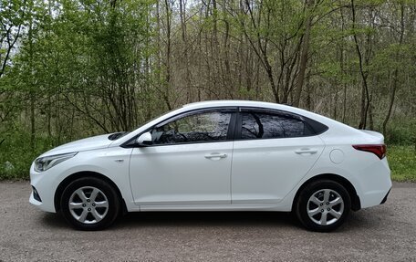 Hyundai Solaris II рестайлинг, 2017 год, 980 000 рублей, 4 фотография