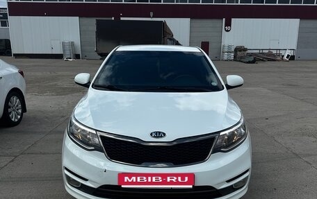 KIA Rio III рестайлинг, 2016 год, 1 230 000 рублей, 2 фотография
