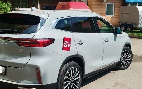 CheryExeed TXL, 2022 год, 1 800 000 рублей, 4 фотография