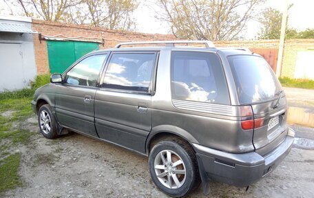 Mitsubishi Space Wagon III, 1992 год, 190 000 рублей, 6 фотография
