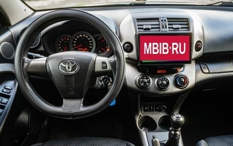 Toyota RAV4, 2011 год, 1 450 000 рублей, 18 фотография