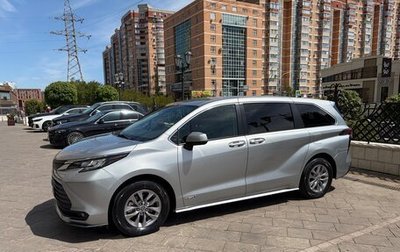Toyota Sienna, 2021 год, 3 450 000 рублей, 1 фотография